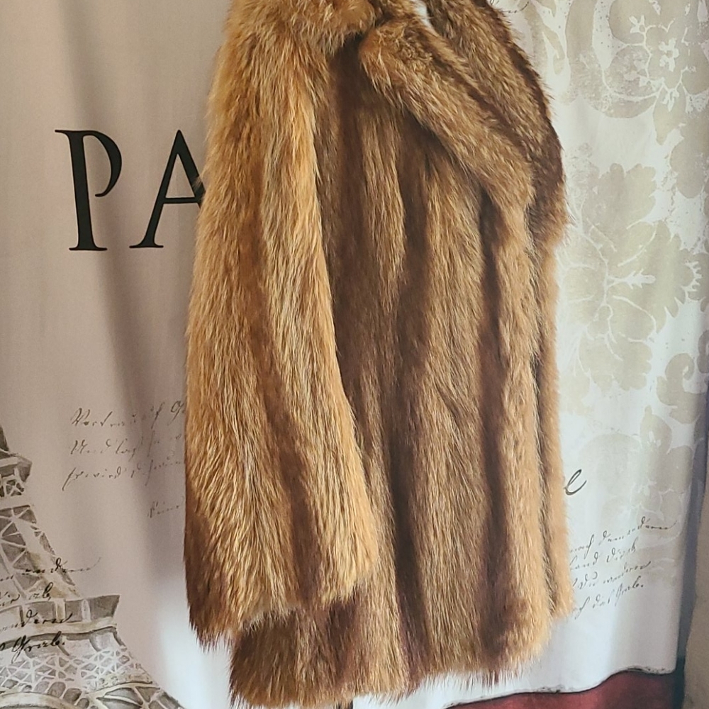 Beautiful Red Raccoon Coat Jacket - Picture 2 of 6